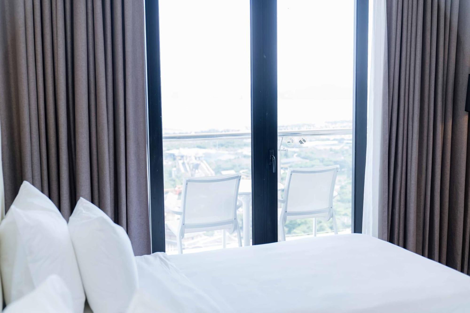 Hotel Soleil Ha Long, Trademark Collection By Wyndham Exteriér fotografie